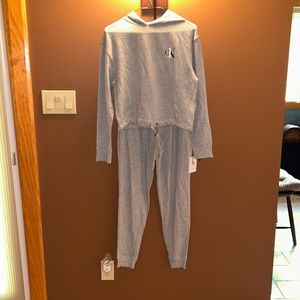 MATCHING SET NEW Calvin Klein sleepwear